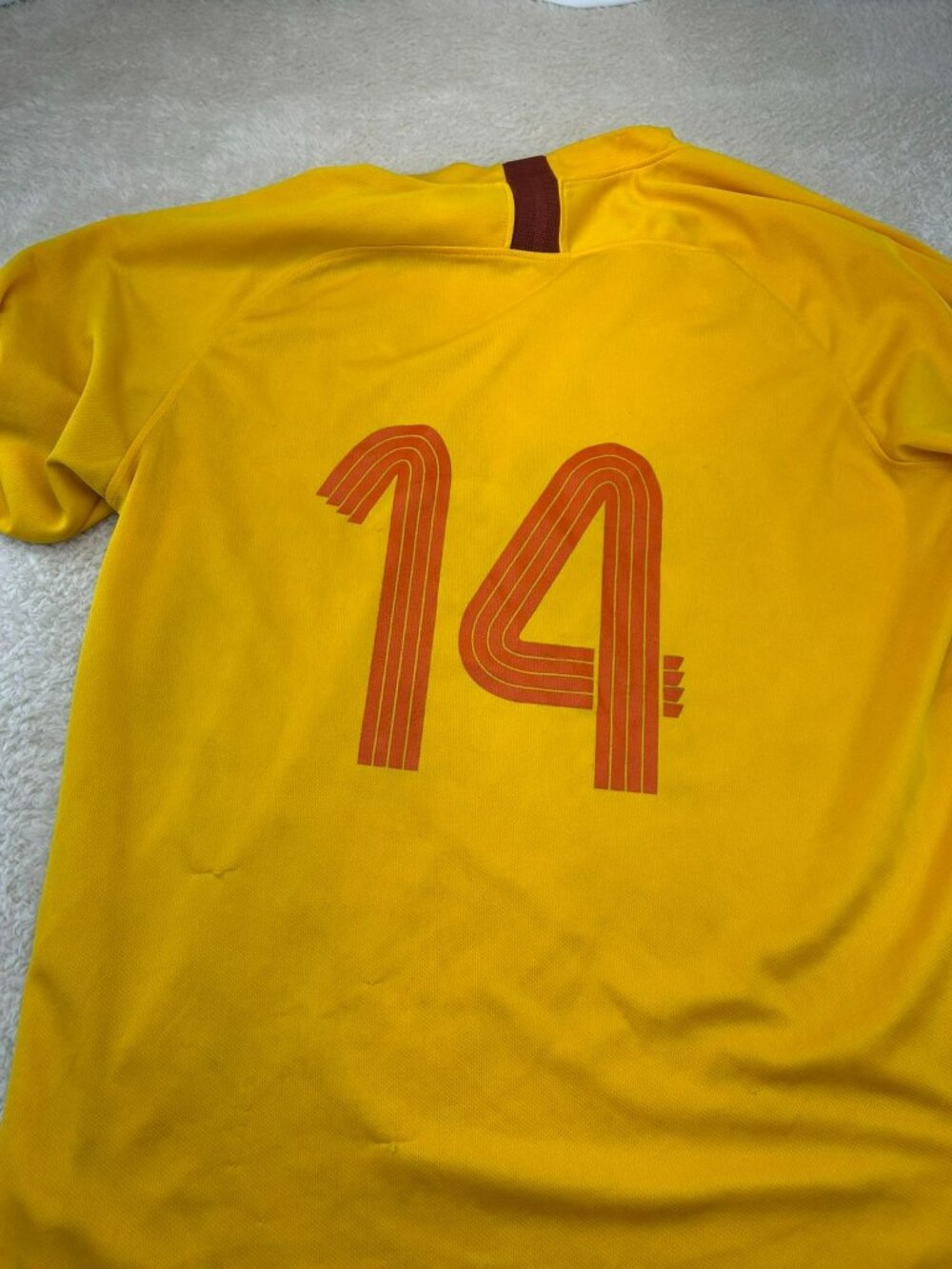 AS Roma Mens Jersey Yellow XL Polyester Map Design Short Sleeve Good Condition - Picture 4 of 5